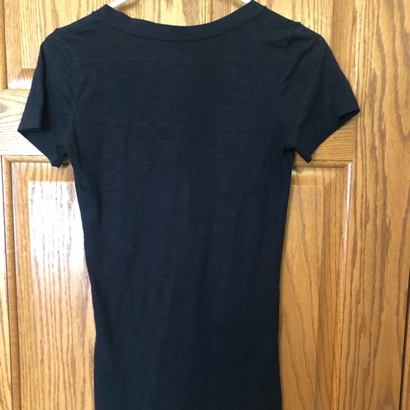 Black T-shirt - Picture 2 of 3